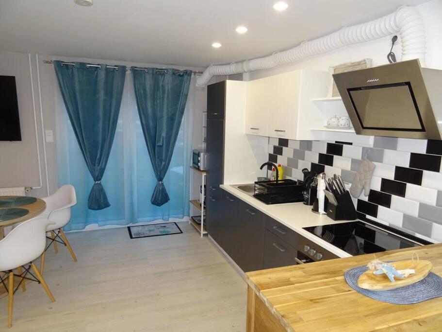 Mona Apartment *